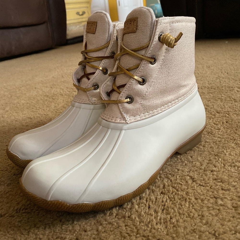 sperry boots
